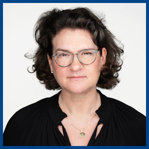 A headshot photograph of Lucy Chadwick