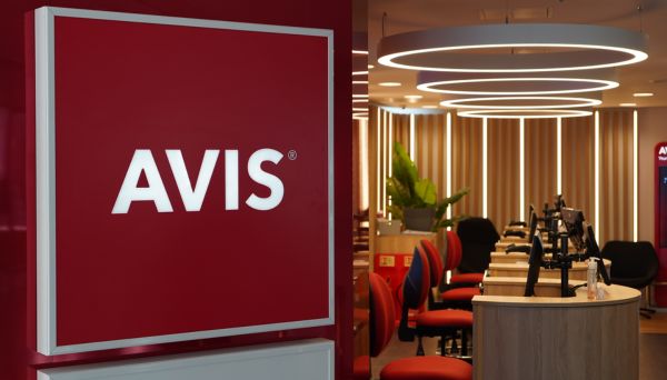 Avis car hire desk at London Gatwick